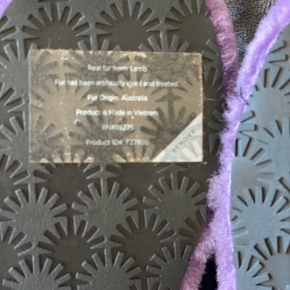 UGG FUZZ YEAH sandals - Picture 4 of 4